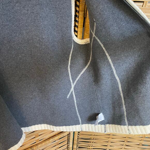 Vintage Eddie Bauer Wool Blend Zip Sweater Vest Made in Hong Kong Large - Picture 8 of 8